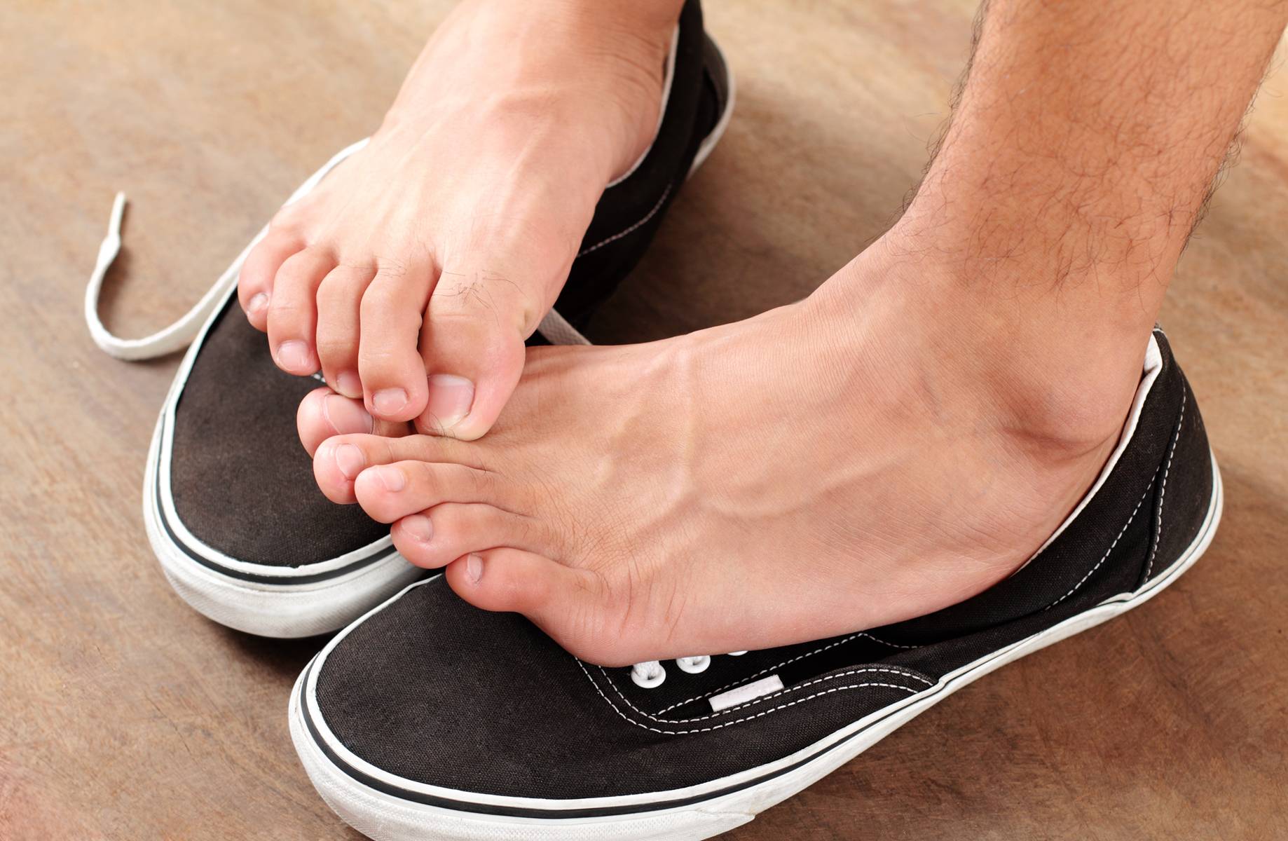 Cors aux pieds et orteils en griffe